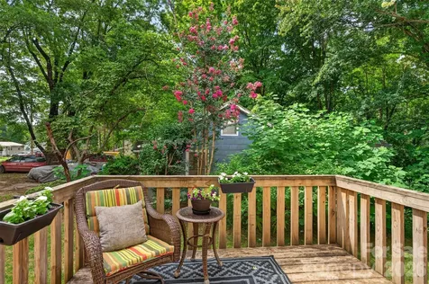 1057 19th Street NE Hickory NC 28601