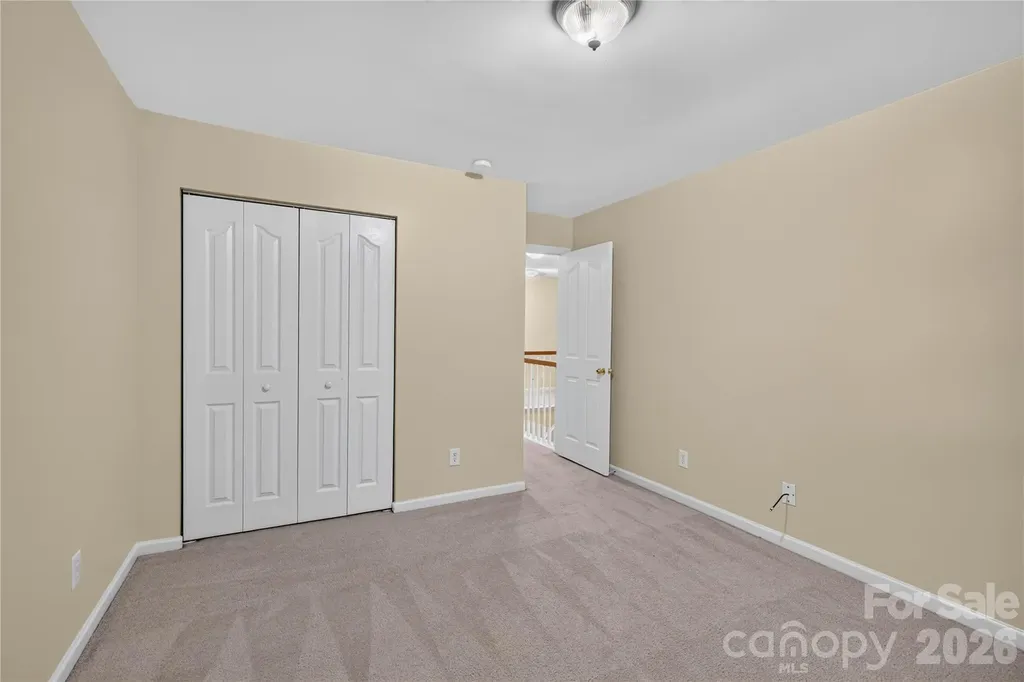 17222 Westmill Lane Charlotte NC 28277