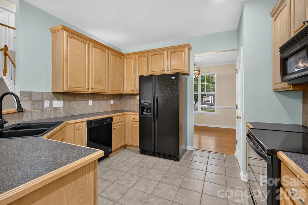17222 Westmill Lane Charlotte NC 28277