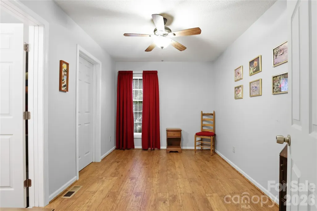 140 Eastwood Drive Statesville NC 28625