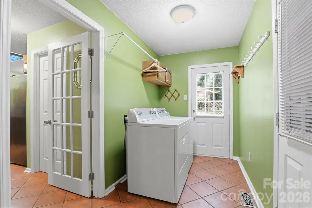 140 Eastwood Drive Statesville NC 28625
