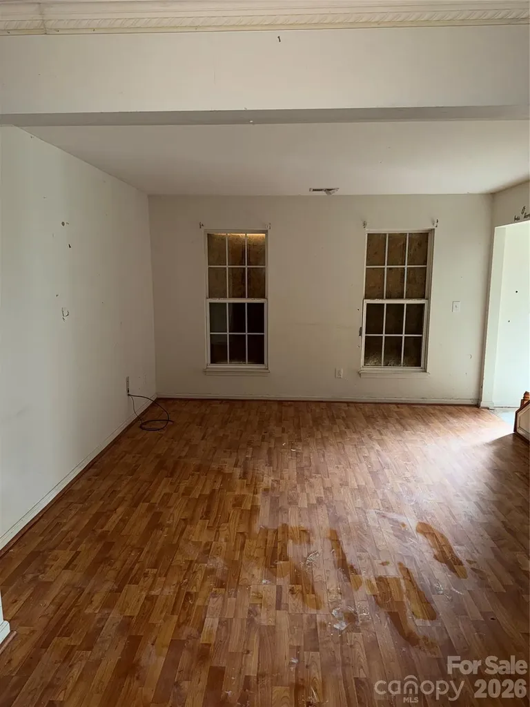 1319 Red Tallen Court Charlotte NC 28214