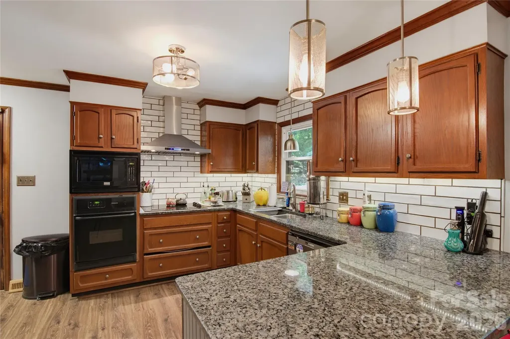 3608 Plympton Place Greensboro NC 27410