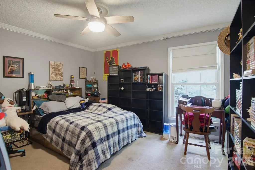 3608 Plympton Place Greensboro NC 27410