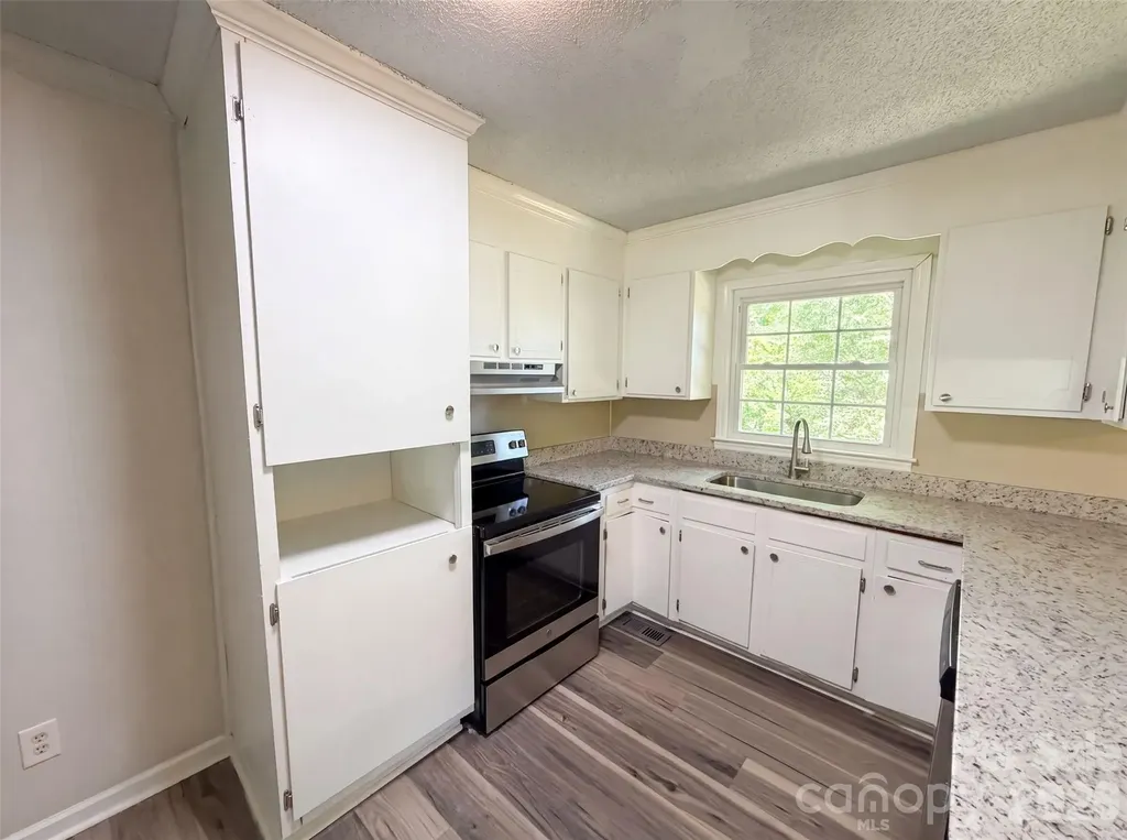 4305 Dawnwood Drive Gastonia NC 28056