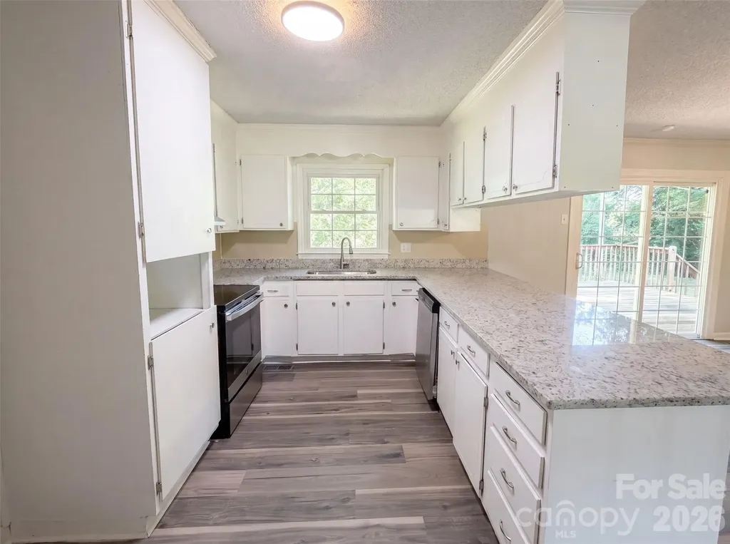 4305 Dawnwood Drive Gastonia NC 28056