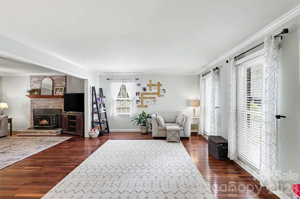 3108 Peregrine Court Charlotte NC 28269