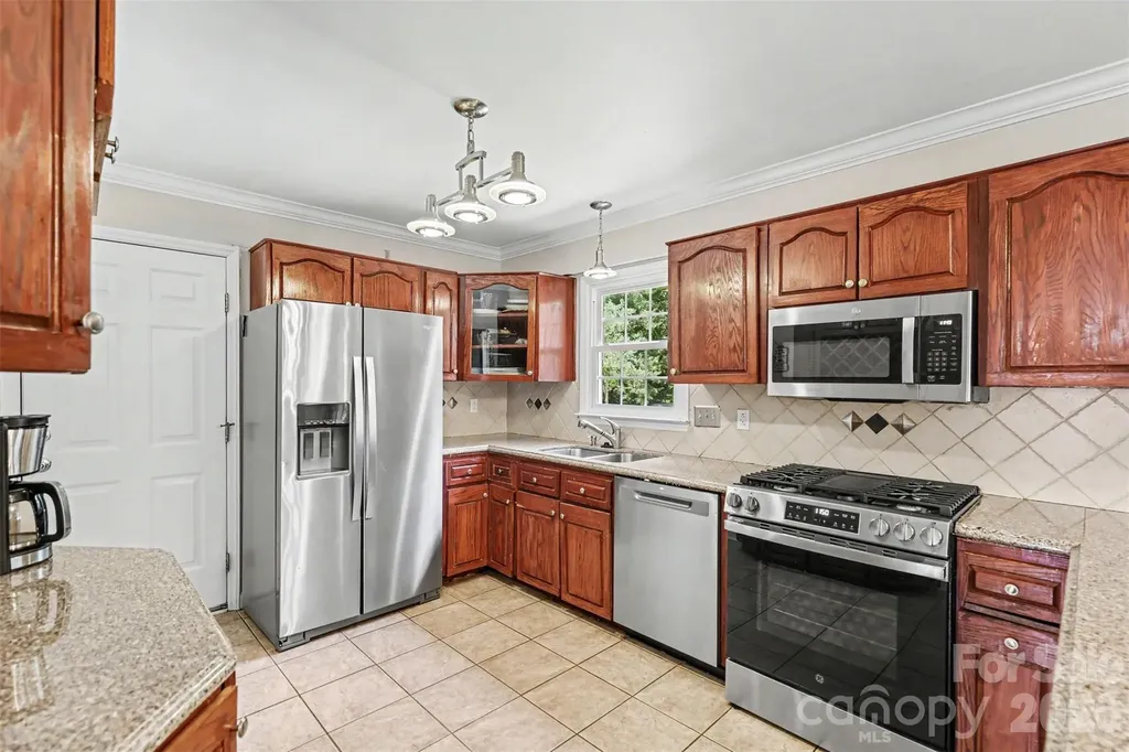 3108 Peregrine Court Charlotte NC 28269