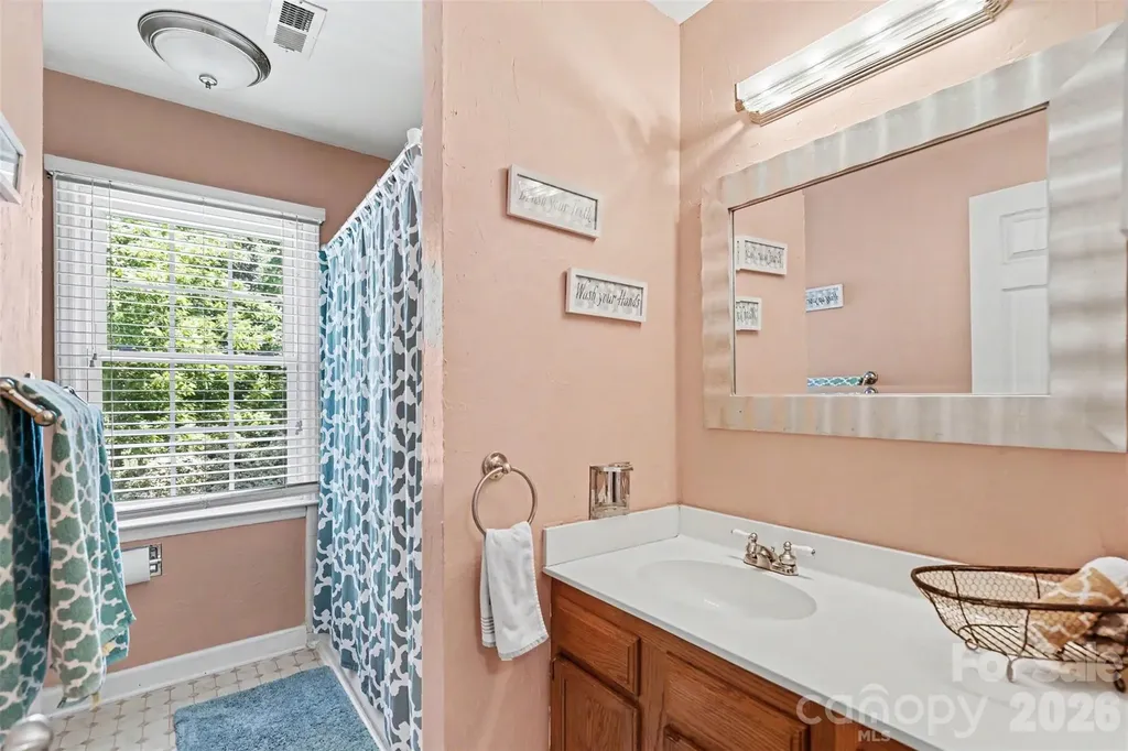 3108 Peregrine Court Charlotte NC 28269