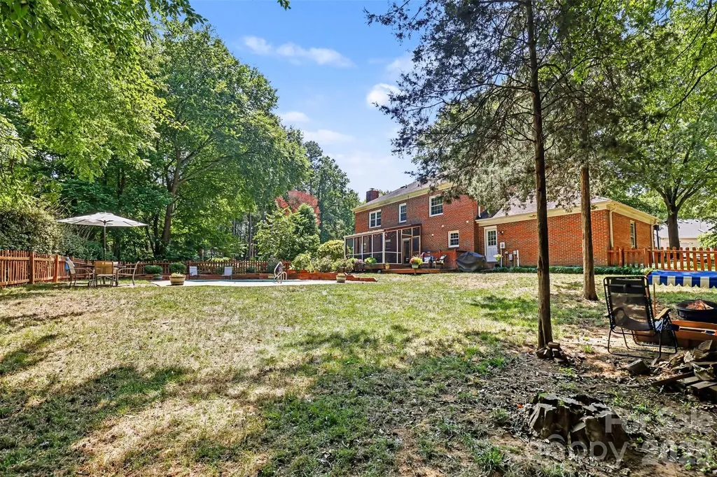 3108 Peregrine Court Charlotte NC 28269