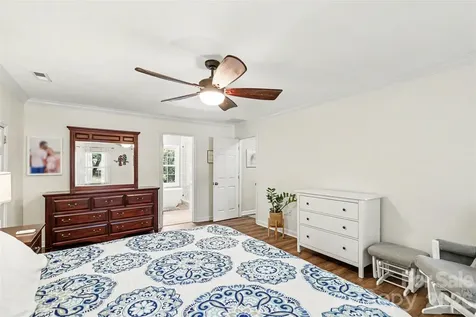 3108 Peregrine Court Charlotte NC 28269