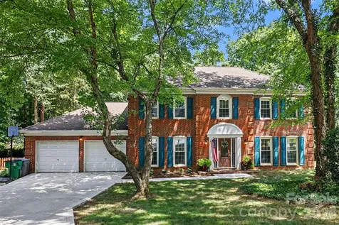 3108 Peregrine Court Charlotte NC 28269