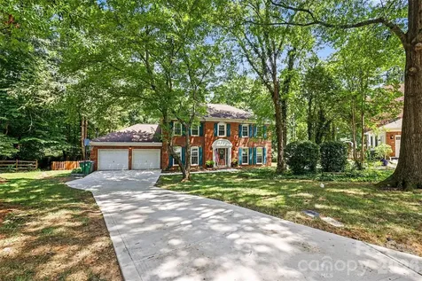 3108 Peregrine Court Charlotte NC 28269