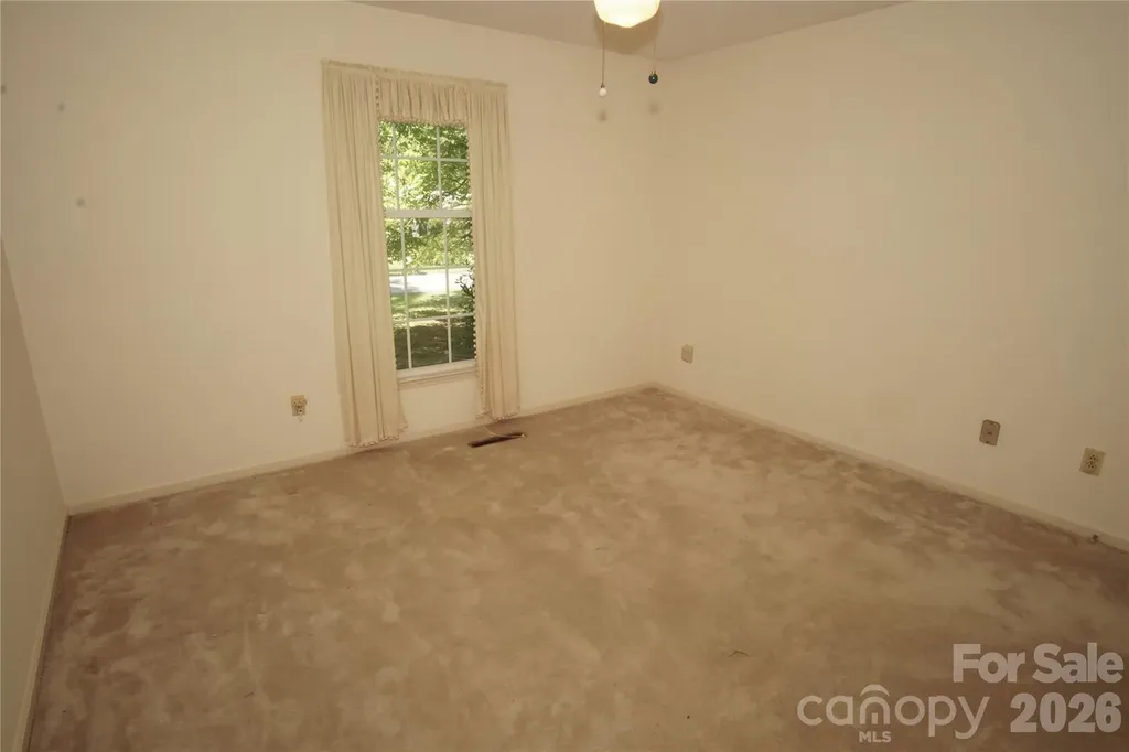 1534 Daybreak Ridge Road Kannapolis NC 28081