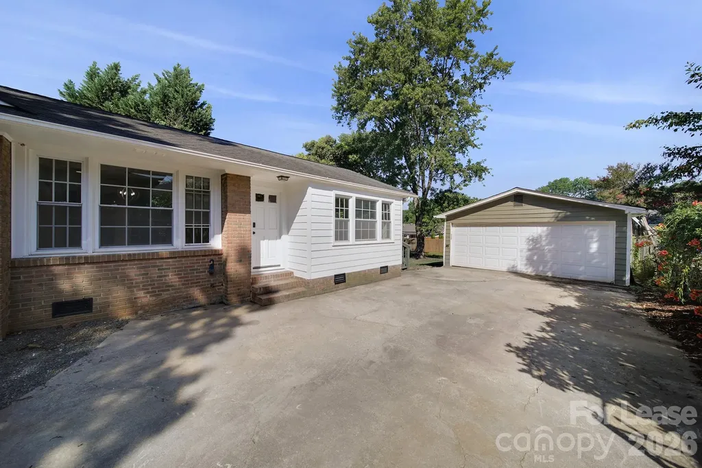 1225 Jersey Lane Charlotte NC 28209