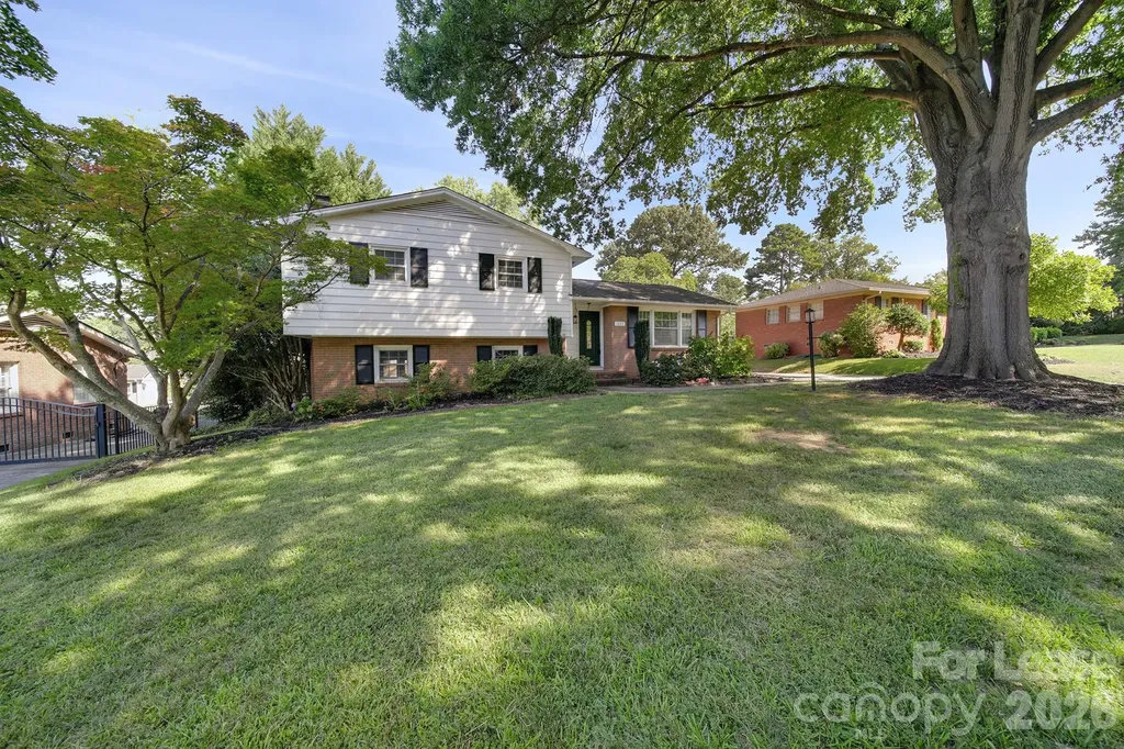 1225 Jersey Lane Charlotte NC 28209