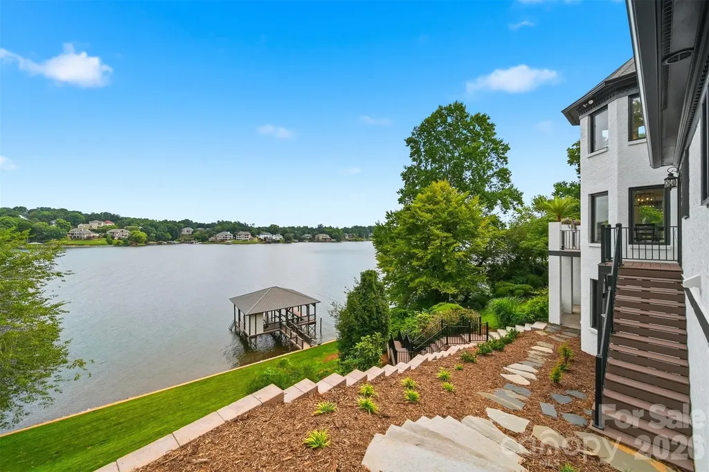 476 44th Avenue Drive NW Hickory NC 28601