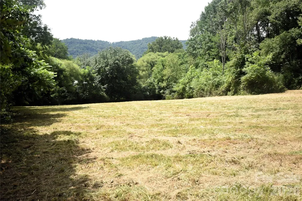 Oooo Nelson Drive Maggie Valley NC 28751