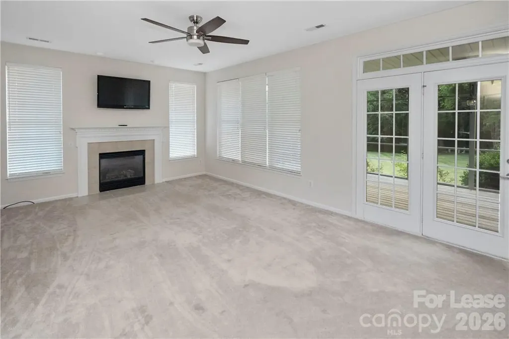 8230 Glamorgan Lane Matthews NC 28104