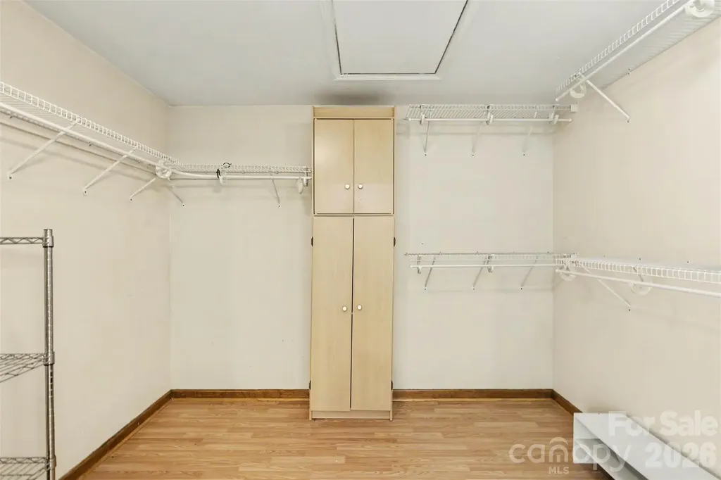 3608 Cowboy Lane Charlotte NC 28216
