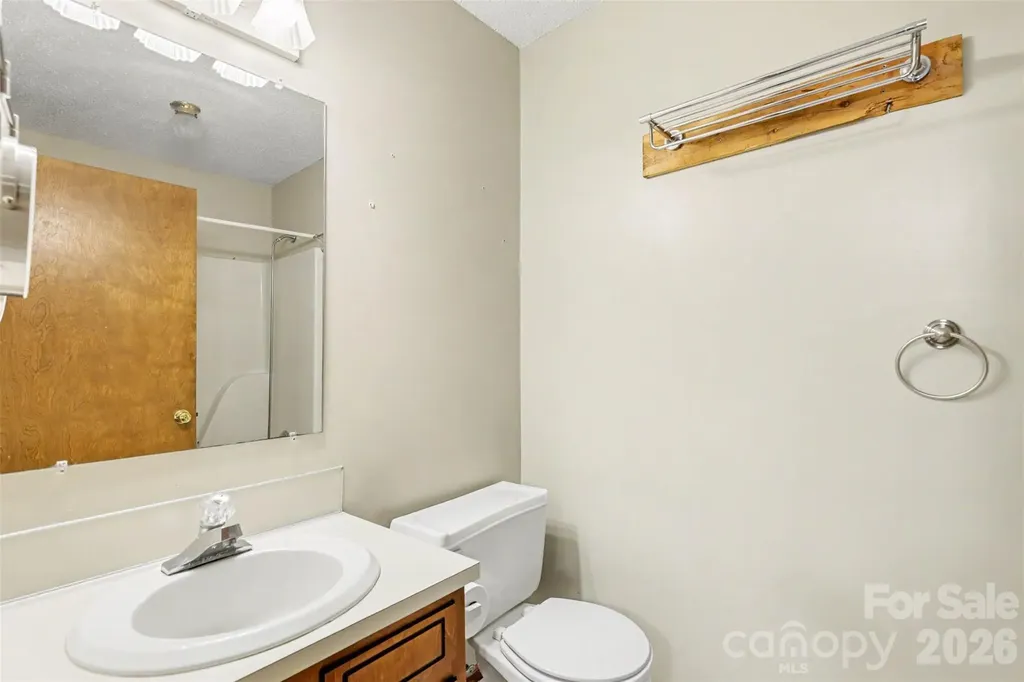 3608 Cowboy Lane Charlotte NC 28216