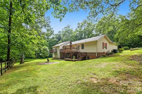 3608 Cowboy Lane Charlotte NC 28216