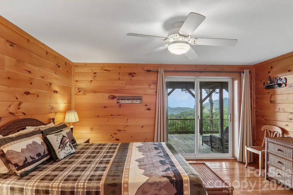 156 Cottage Lane Mars Hill NC 28754