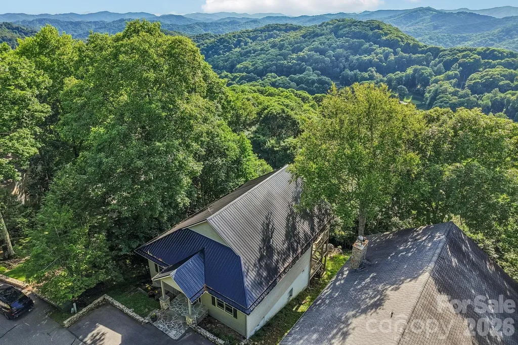 156 Cottage Lane Mars Hill NC 28754