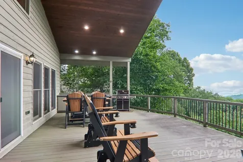 156 Cottage Lane Mars Hill NC 28754