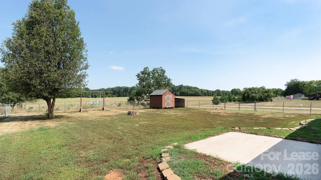 1575 Windy Holly Lane Newton NC 28658