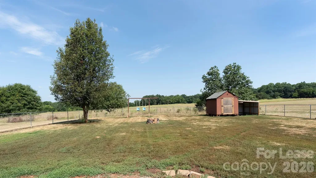1575 Windy Holly Lane Newton NC 28658