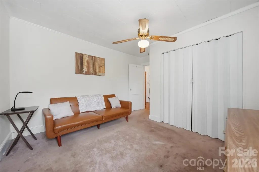 421 Finley Avenue NW Lenoir NC 28645