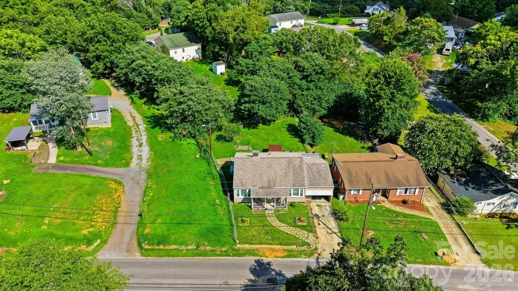 421 Finley Avenue NW Lenoir NC 28645