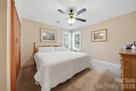 421 Finley Avenue NW Lenoir NC 28645