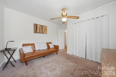 421 Finley Avenue NW Lenoir NC 28645
