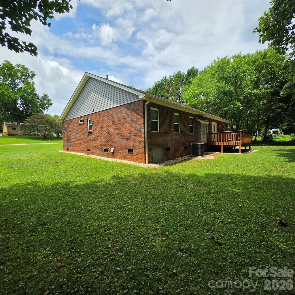 3402 Danial Street Conover NC 28613