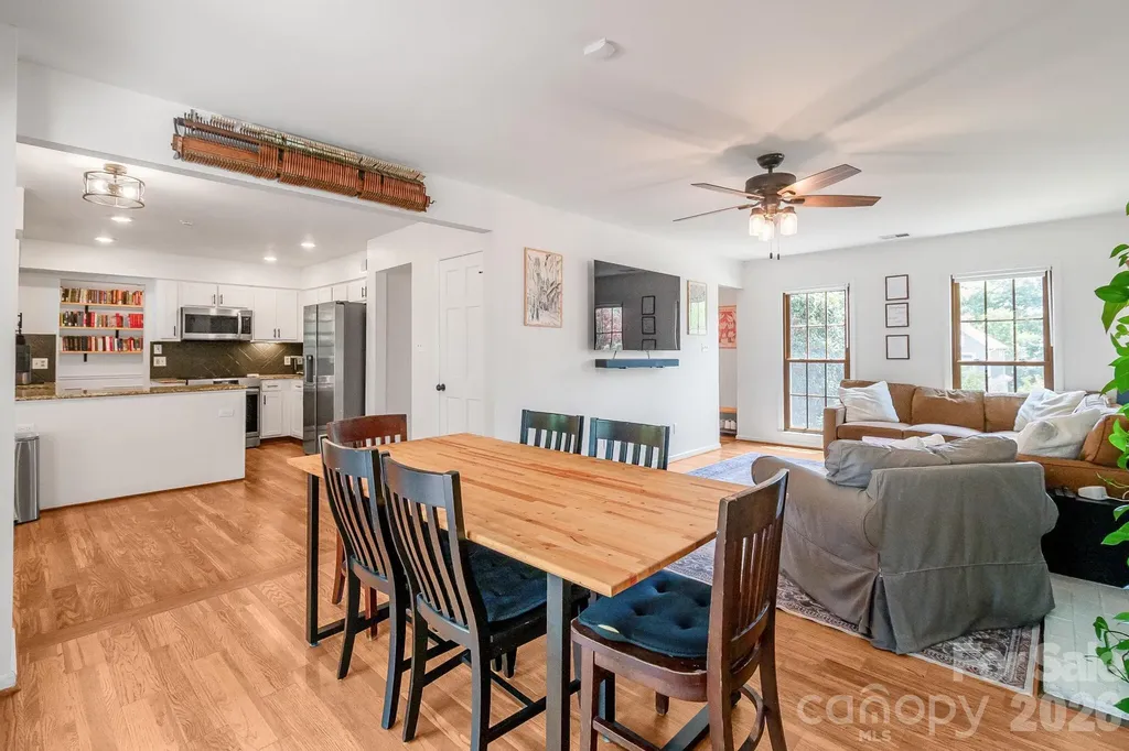 12328 Sandringham Place Charlotte NC 28262