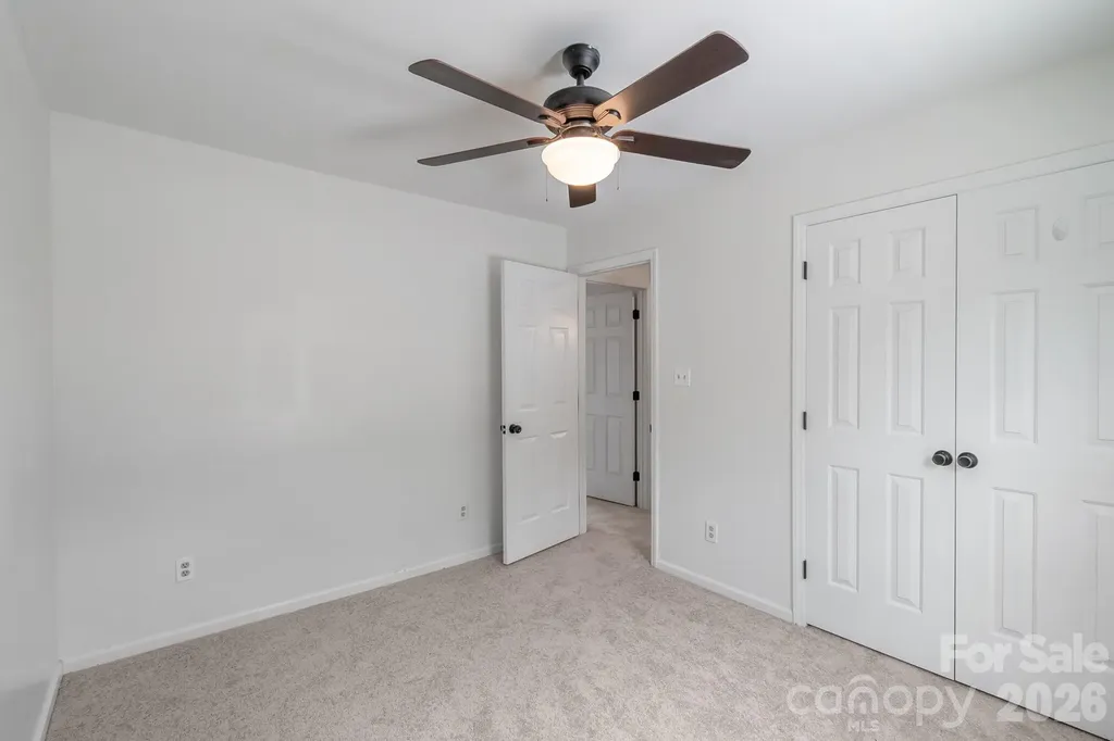 12328 Sandringham Place Charlotte NC 28262