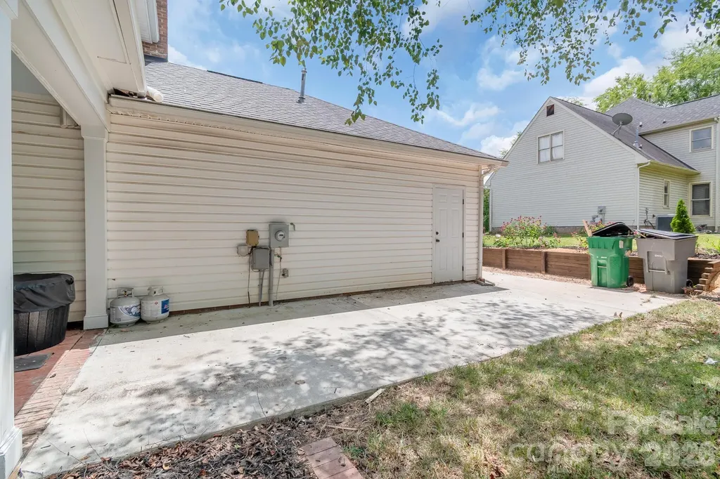12328 Sandringham Place Charlotte NC 28262