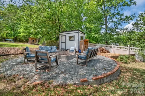 12328 Sandringham Place Charlotte NC 28262