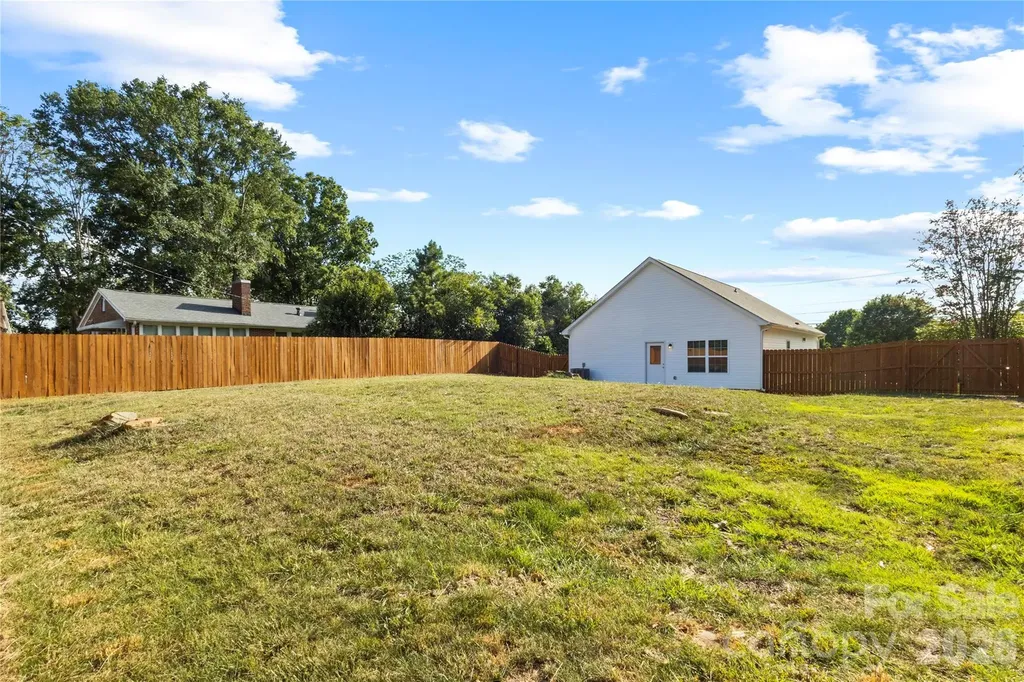 934 N New Hope Road Gastonia NC 28054