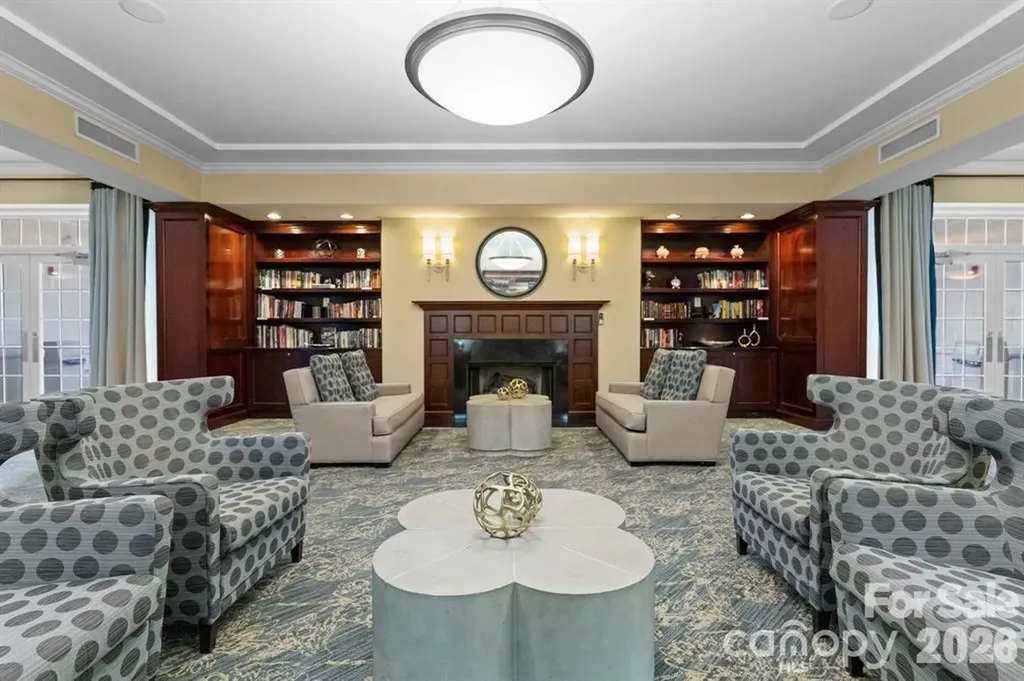 300 W 5th Street Charlotte NC 28202