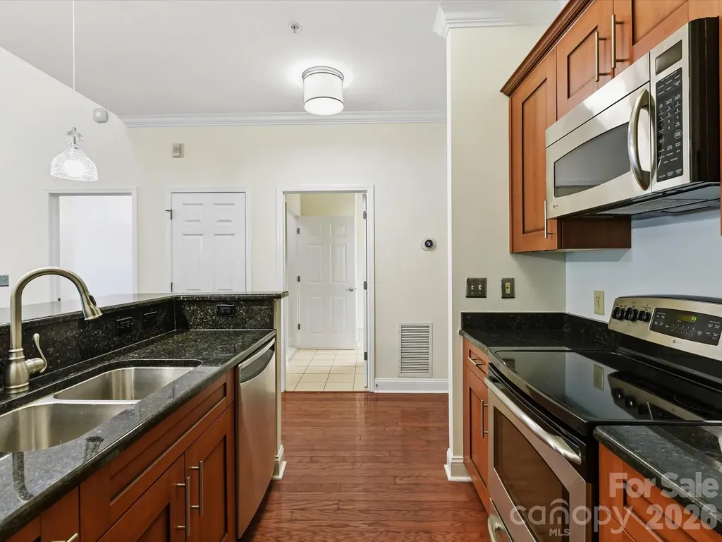300 W 5th Street Charlotte NC 28202