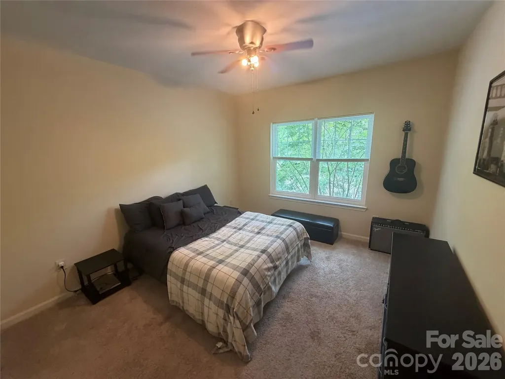 900 Vista Lake Drive Candler NC 28715
