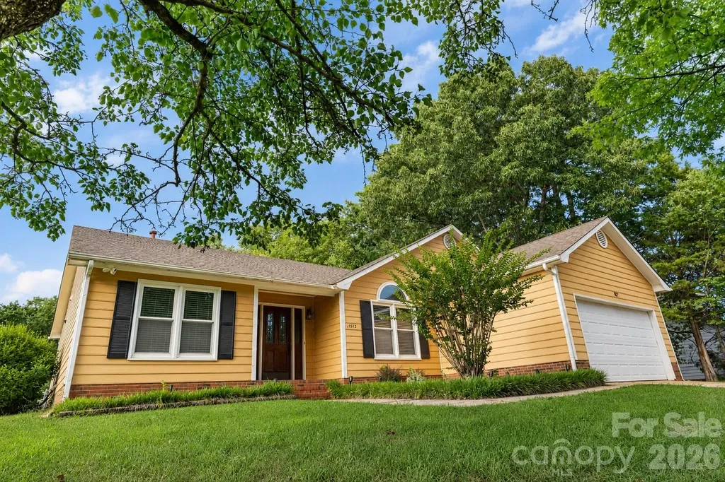 11513 Waterflower Lane Charlotte NC 28262