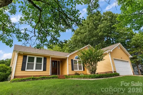 11513 Waterflower Lane Charlotte NC 28262