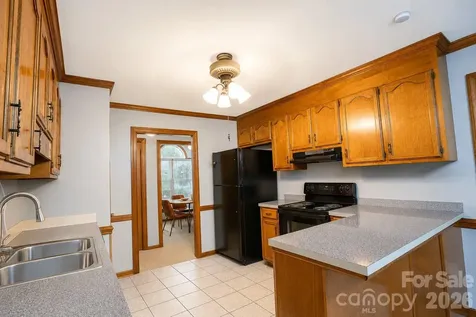 11513 Waterflower Lane Charlotte NC 28262