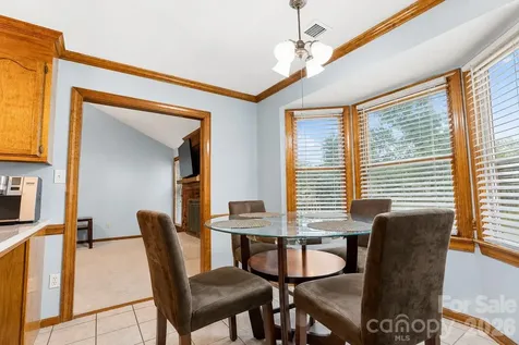 11513 Waterflower Lane Charlotte NC 28262
