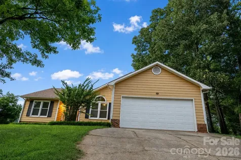 11513 Waterflower Lane Charlotte NC 28262