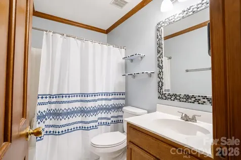11513 Waterflower Lane Charlotte NC 28262